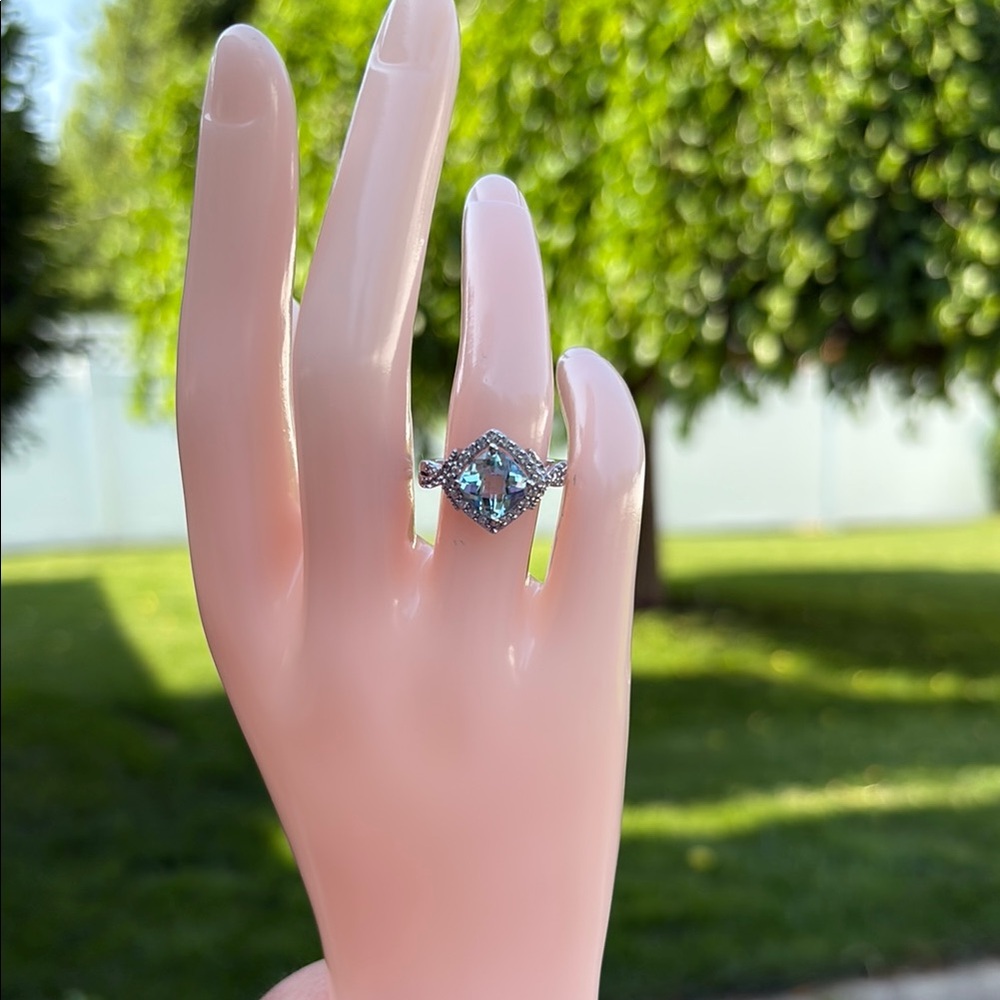 4.11 tcw Blue Topaz & White Topaz Sterling Silver Cocktail Solitaire Ring Sz 7 - Picture 4 of 11